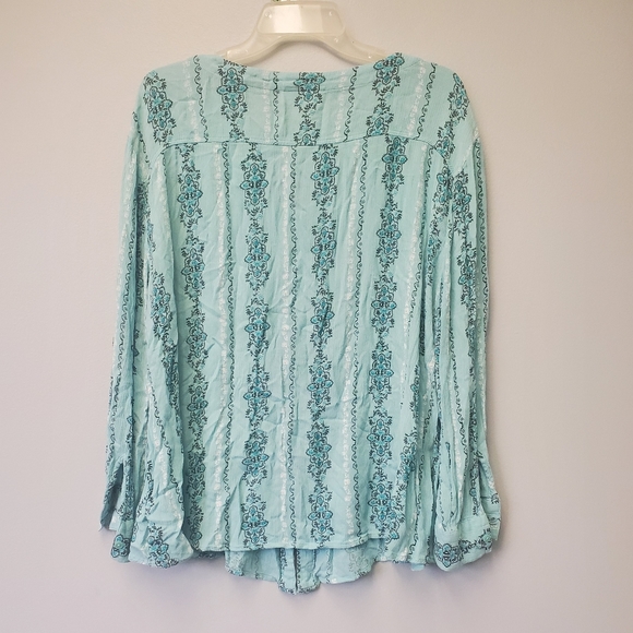 Bohemian Floral Blouse - Picture 6 of 6